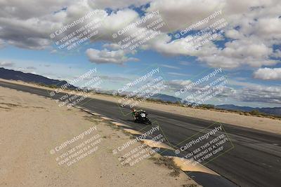 media/Nov-16-2025-Race Pace (Sun) [[8c5fa54630]]/Verified Riders/6-Turn 10 Inside (1145am)/